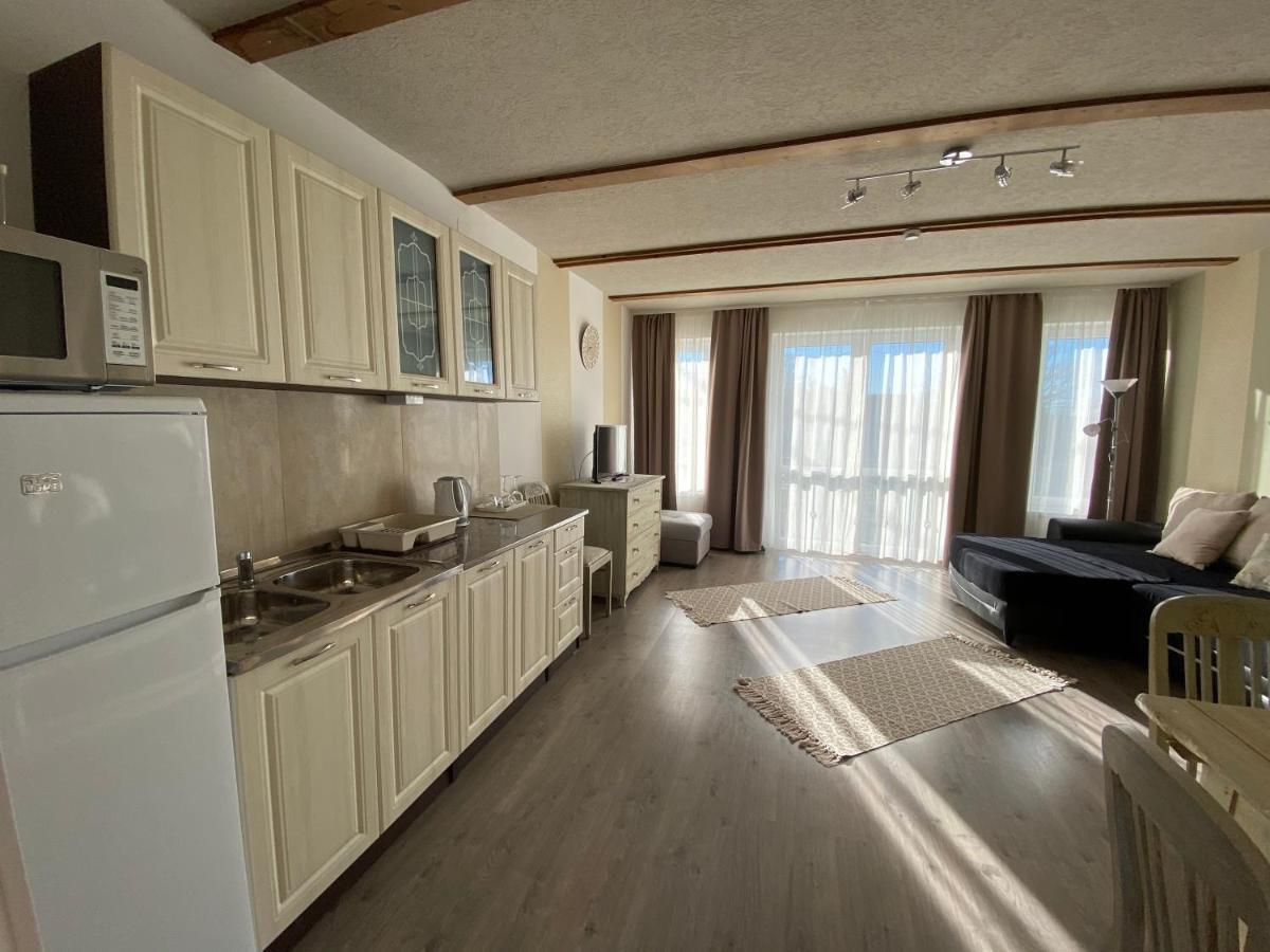 Platan Apartmanhaz Балатондьёрёк Экстерьер фото